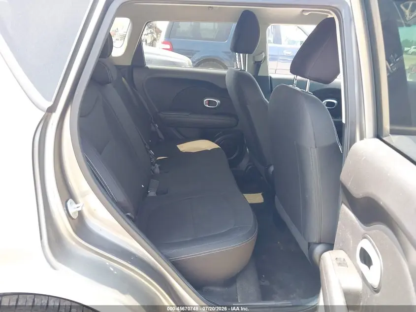 2015 KIA SOUL  
