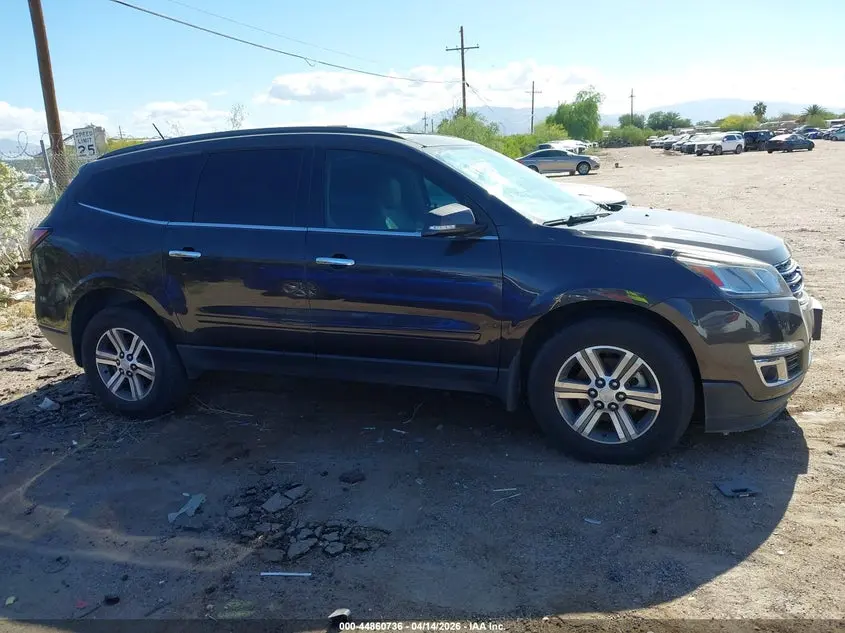 2017 CHEVROLET TRAVERSE 2LT