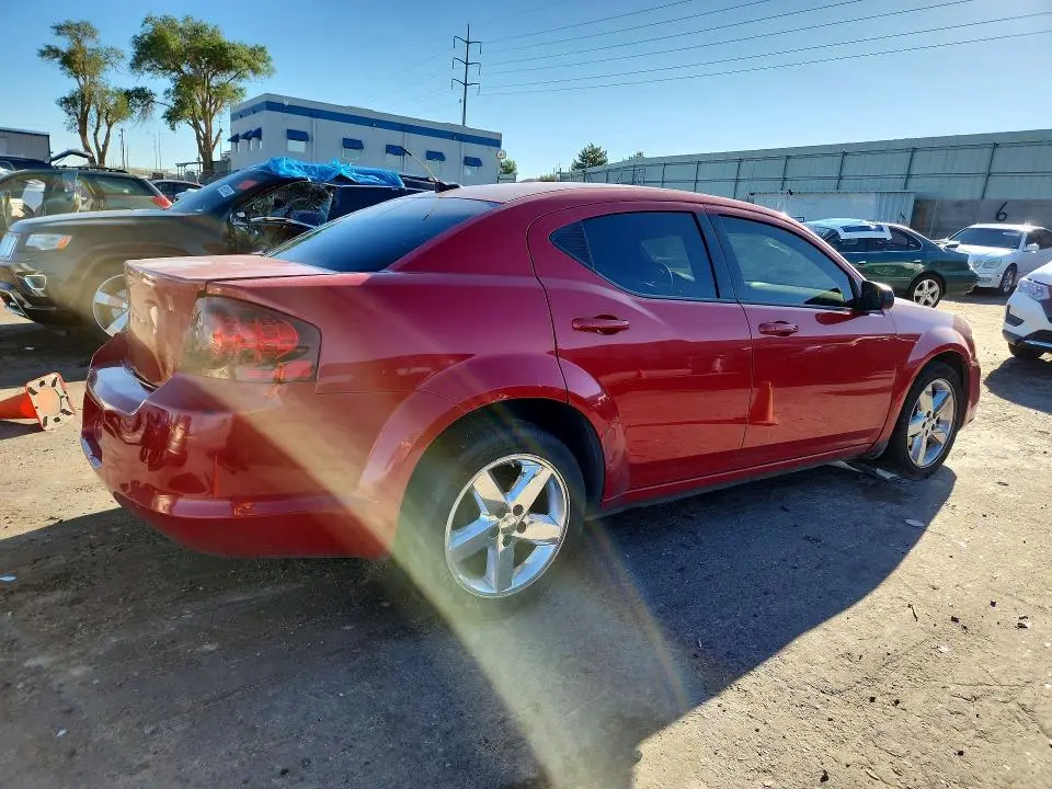 2013 DODGE AVENGER SE  