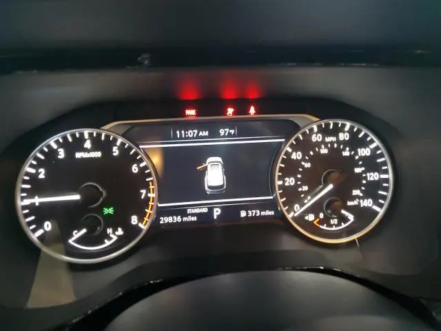 2023 NISSAN PATHFINDER SV  