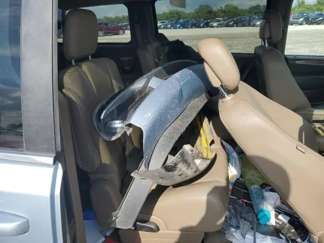 2016 CHRYSLER TOWN & COUNTRY TOURING  