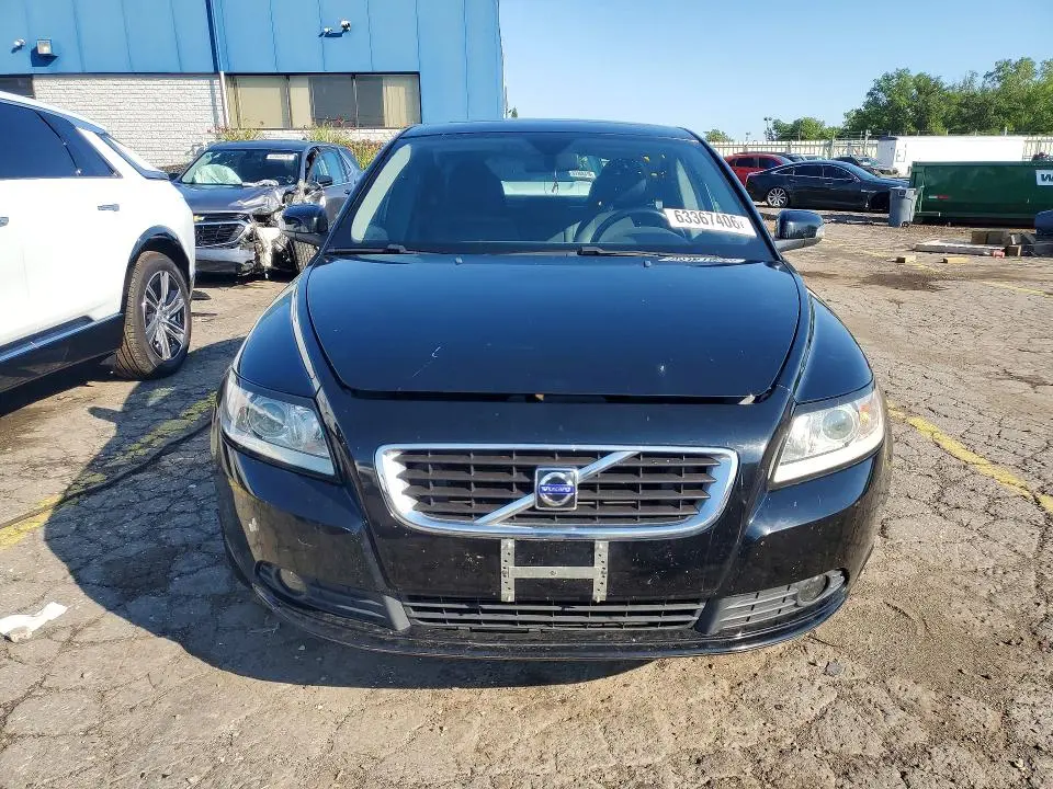 2010 VOLVO S40 2.4I  