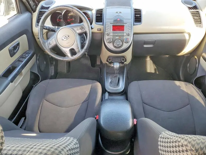 2011 KIA SOUL !  