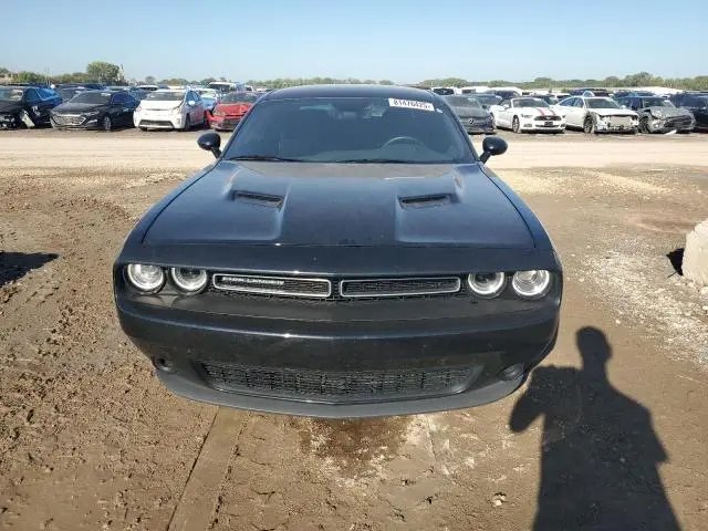 2017 DODGE CHALLENGER SXT  
