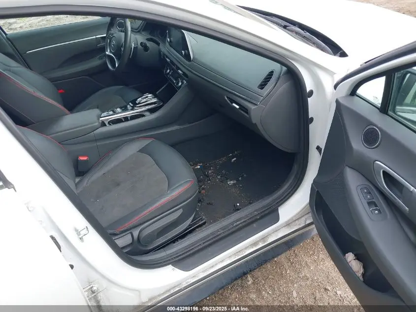 2022 HYUNDAI SONATA SPORT