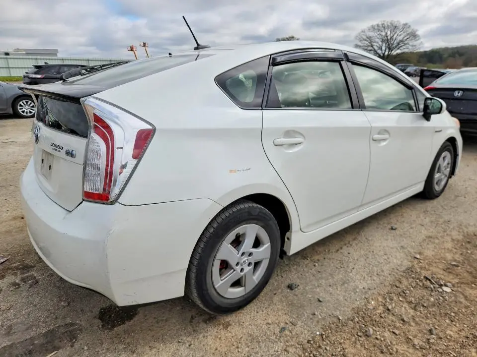 2014 TOYOTA PRIUS FOUR  