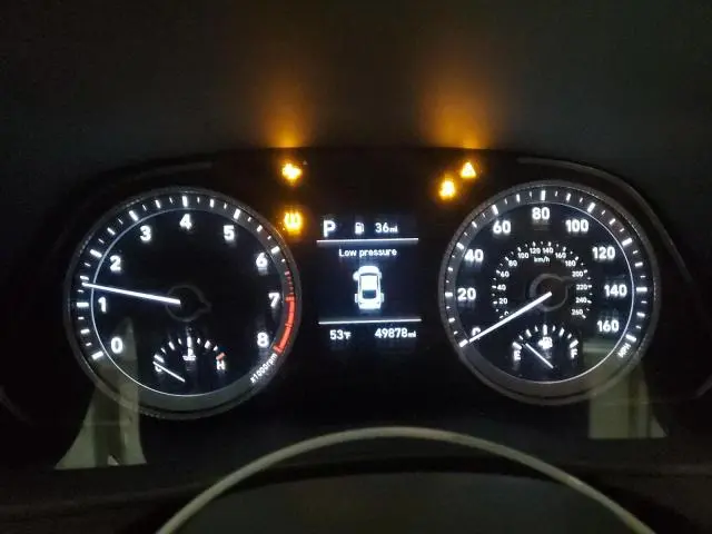 2022 HYUNDAI SONATA SE  