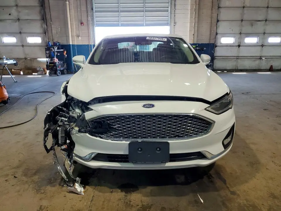 2020 FORD FUSION TITANIUM  