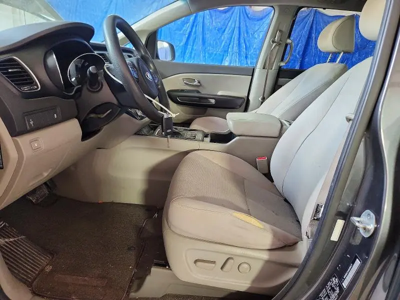 2016 KIA SEDONA LX  