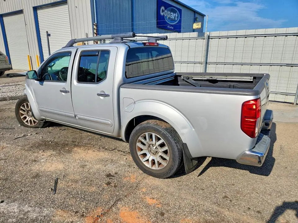 2012 NISSAN FRONTIER S  