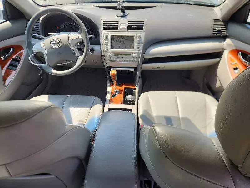 2011 TOYOTA CAMRY HYBRID  