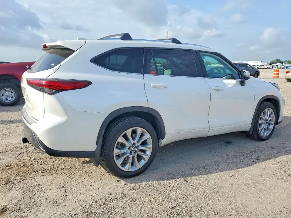 2020 TOYOTA HIGHLANDER LIMITED  