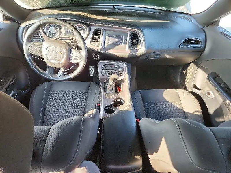 2015 DODGE CHALLENGER SXT  