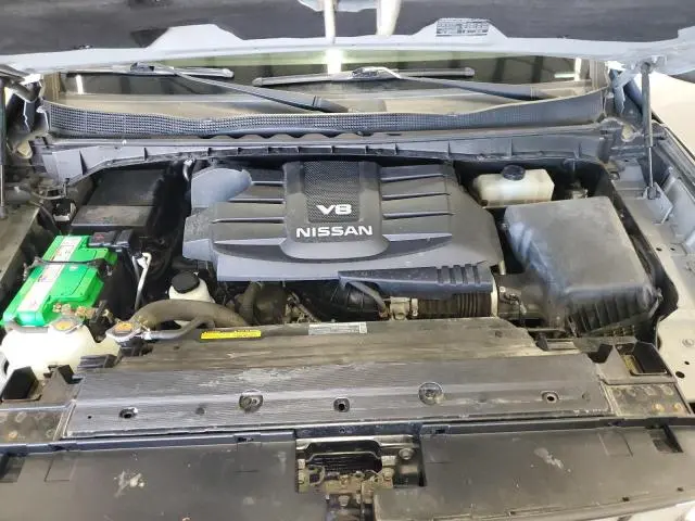 2018 NISSAN TITAN SV  