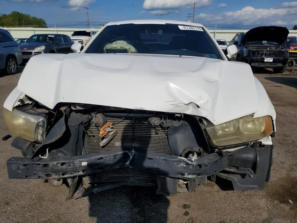 2013 DODGE CHARGER SE  
