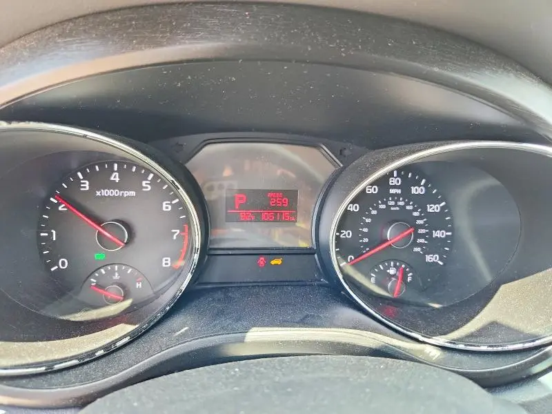2016 KIA SEDONA LX  