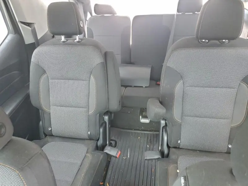 2018 CHEVROLET TRAVERSE LT  