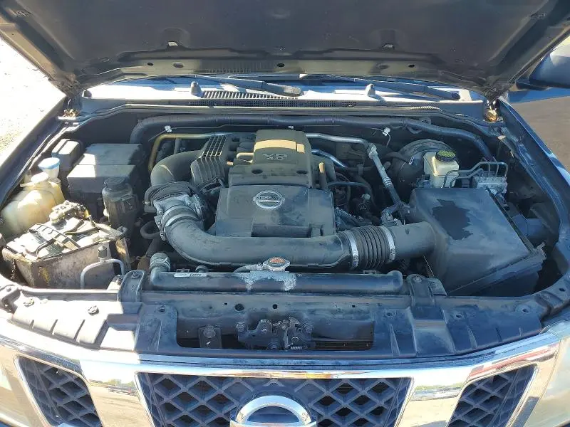 2016 NISSAN FRONTIER SV  