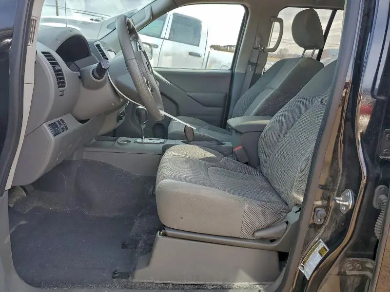 2020 NISSAN FRONTIER S  