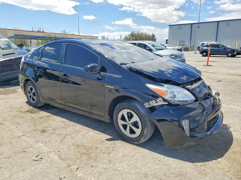 2015 TOYOTA PRIUS TWO  
