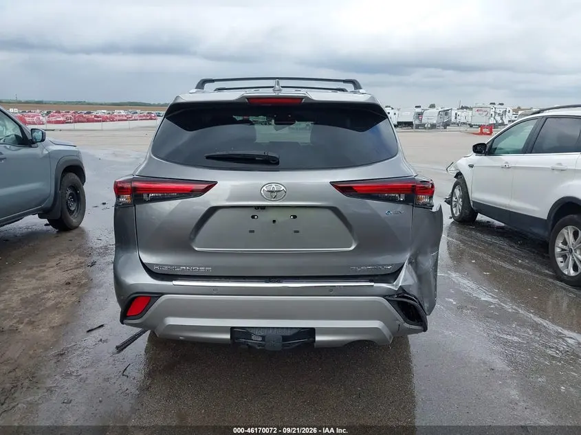 2026 TOYOTA HIGHLANDER HYBRID PLATINUM