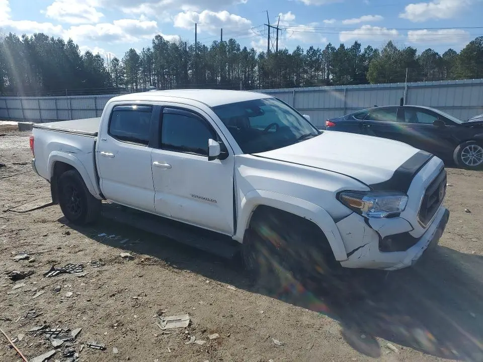 2021 TOYOTA TACOMA SR5 V6  