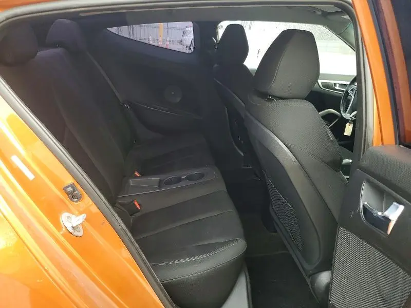 2017 HYUNDAI VELOSTER BASE  