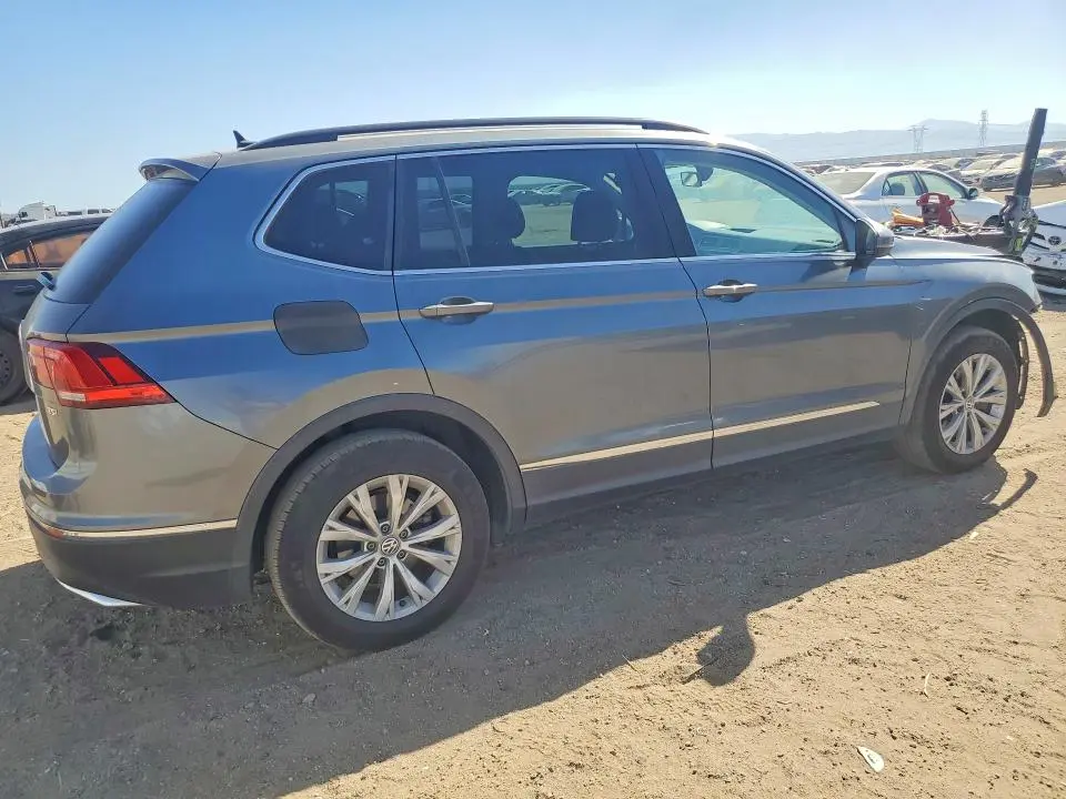 2018 VOLKSWAGEN TIGUAN SE  