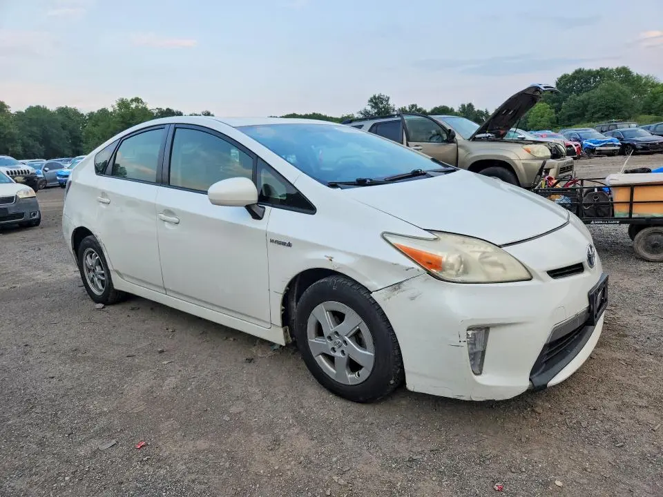 2012 TOYOTA PRIUS TWO  