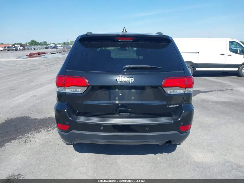 2020 JEEP GRAND CHEROKEE LAREDO E 4X2