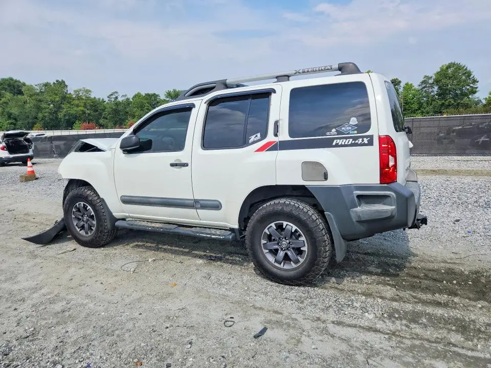 2015 NISSAN XTERRA X  