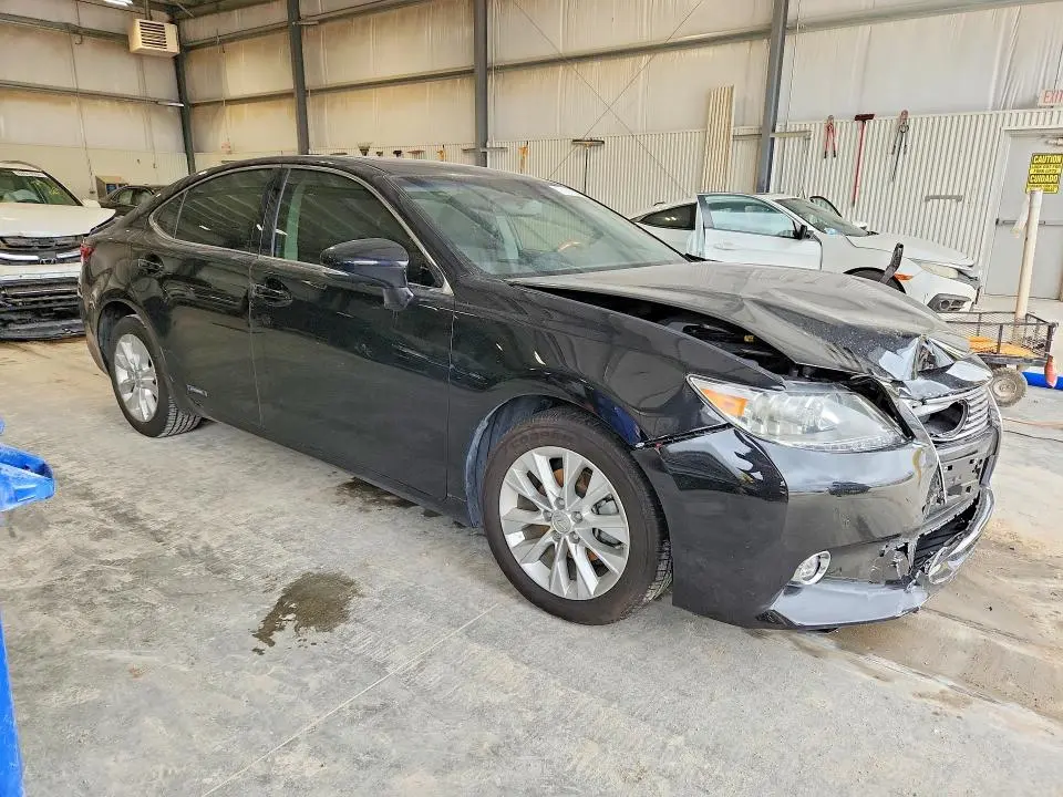 2015 LEXUS ES 300H  