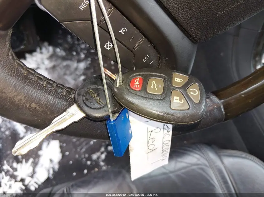 2012 GMC ACADIA DENALI