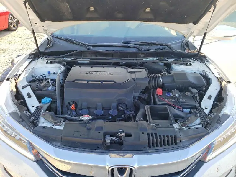 2017 HONDA ACCORD TOURING  