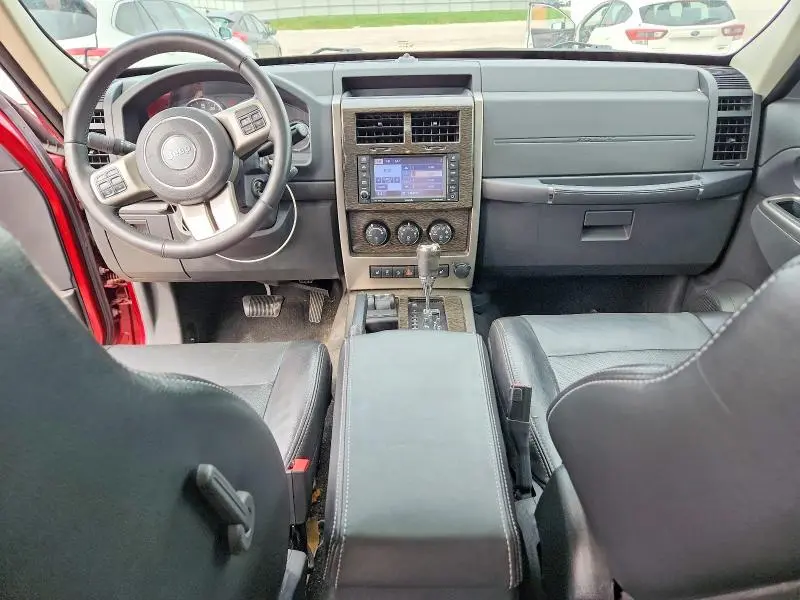 2012 JEEP LIBERTY JET  