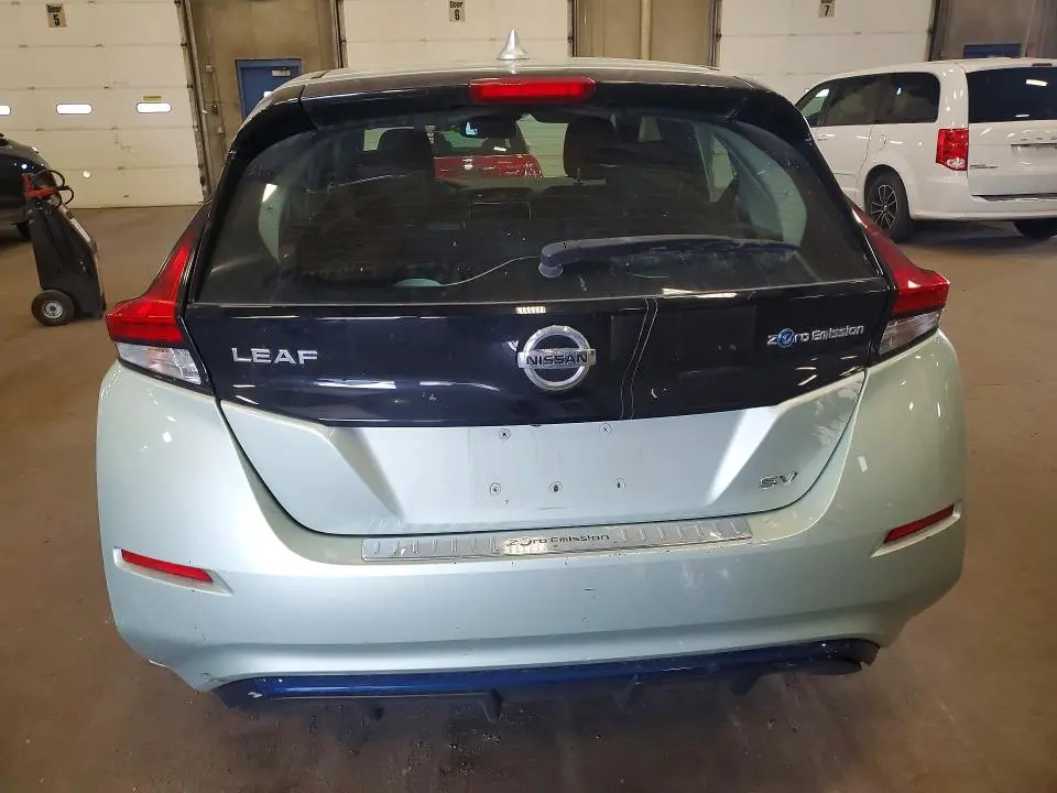 2018 NISSAN LEAF SV  