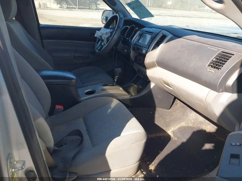 2013 TOYOTA TACOMA BASE V6