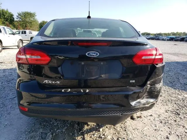 2016 FORD FOCUS SE  