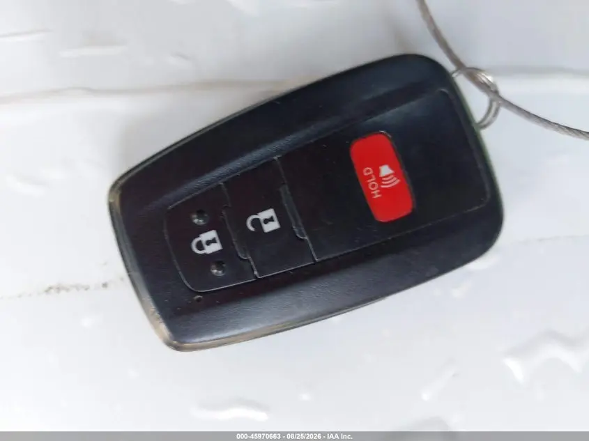 2016 TOYOTA PRIUS THREE