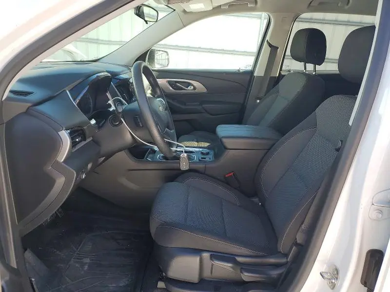 2021 CHEVROLET TRAVERSE LS  