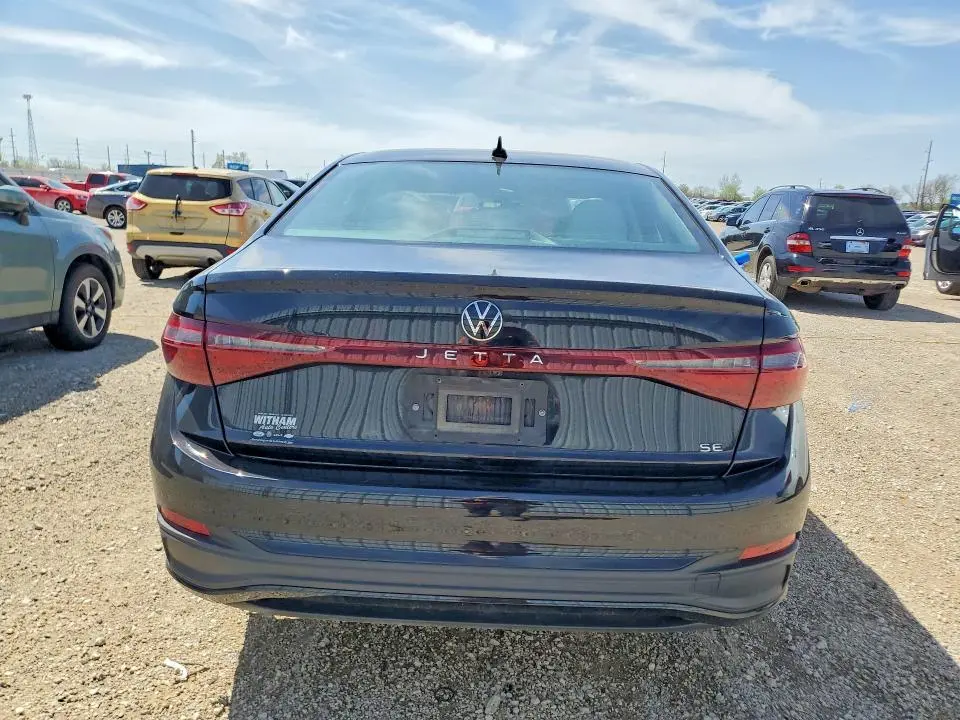 2025 VOLKSWAGEN JETTA SE  