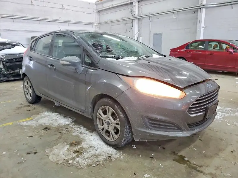 2015 FORD FIESTA SE  