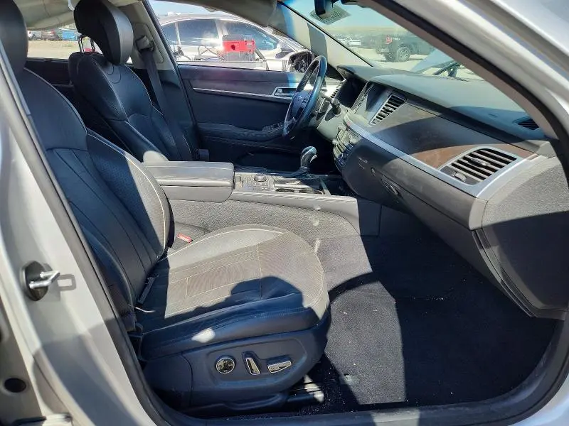 2016 HYUNDAI GENESIS 3.8L  