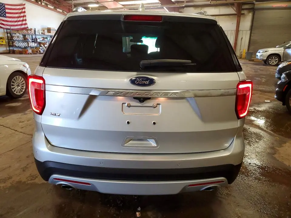 2017 FORD EXPLORER XLT  