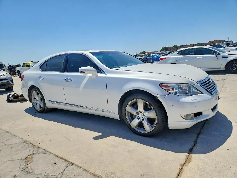 2010 LEXUS LS 460  