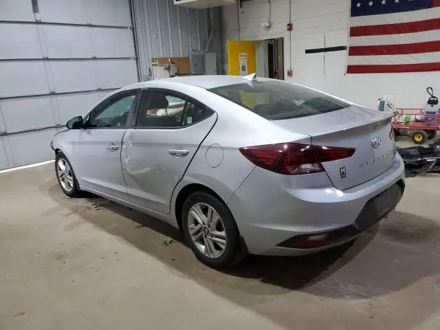 2020 HYUNDAI ELANTRA SEL  