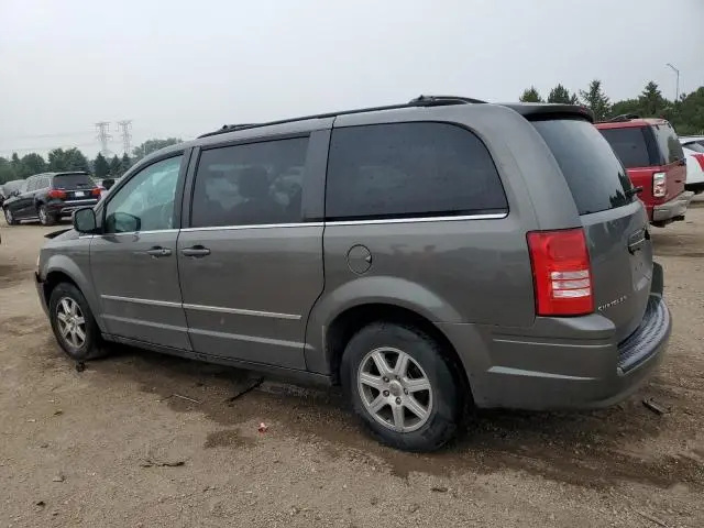 2010 CHRYSLER TOWN & COUNTRY TOURING PLUS  