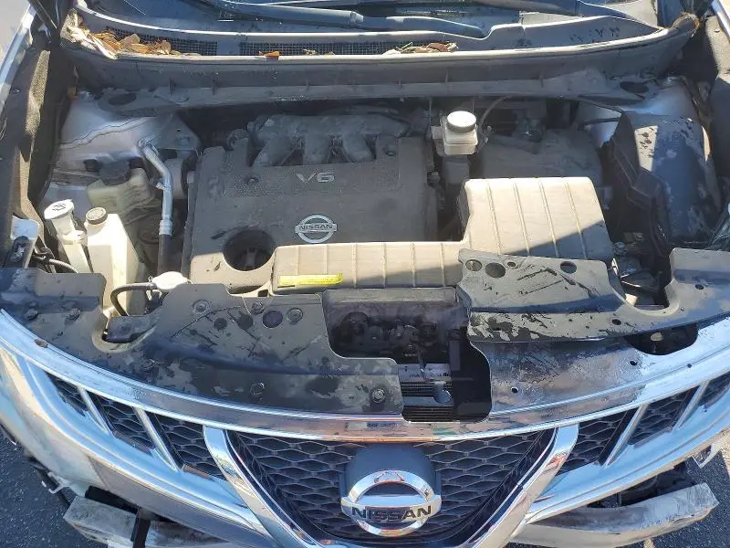 2013 NISSAN MURANO S  