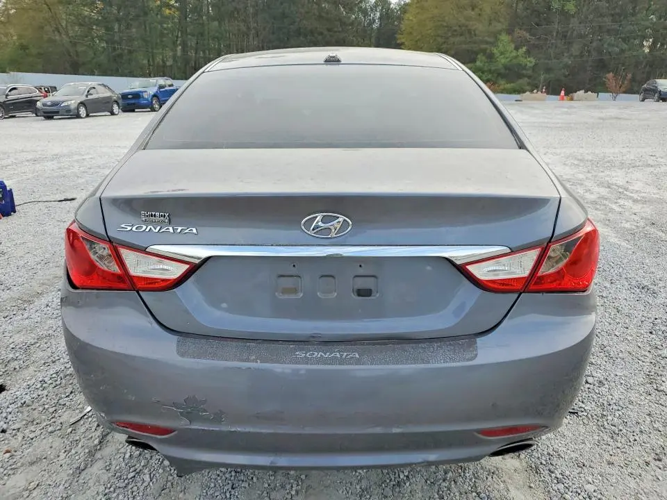2012 HYUNDAI SONATA SE  