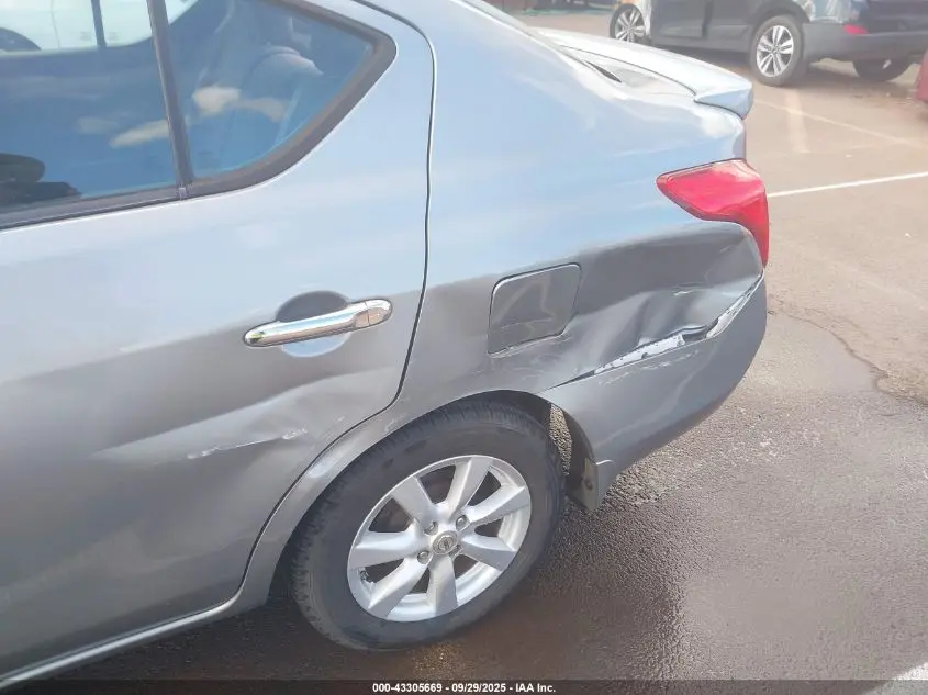 2014 NISSAN VERSA 1.6 SV